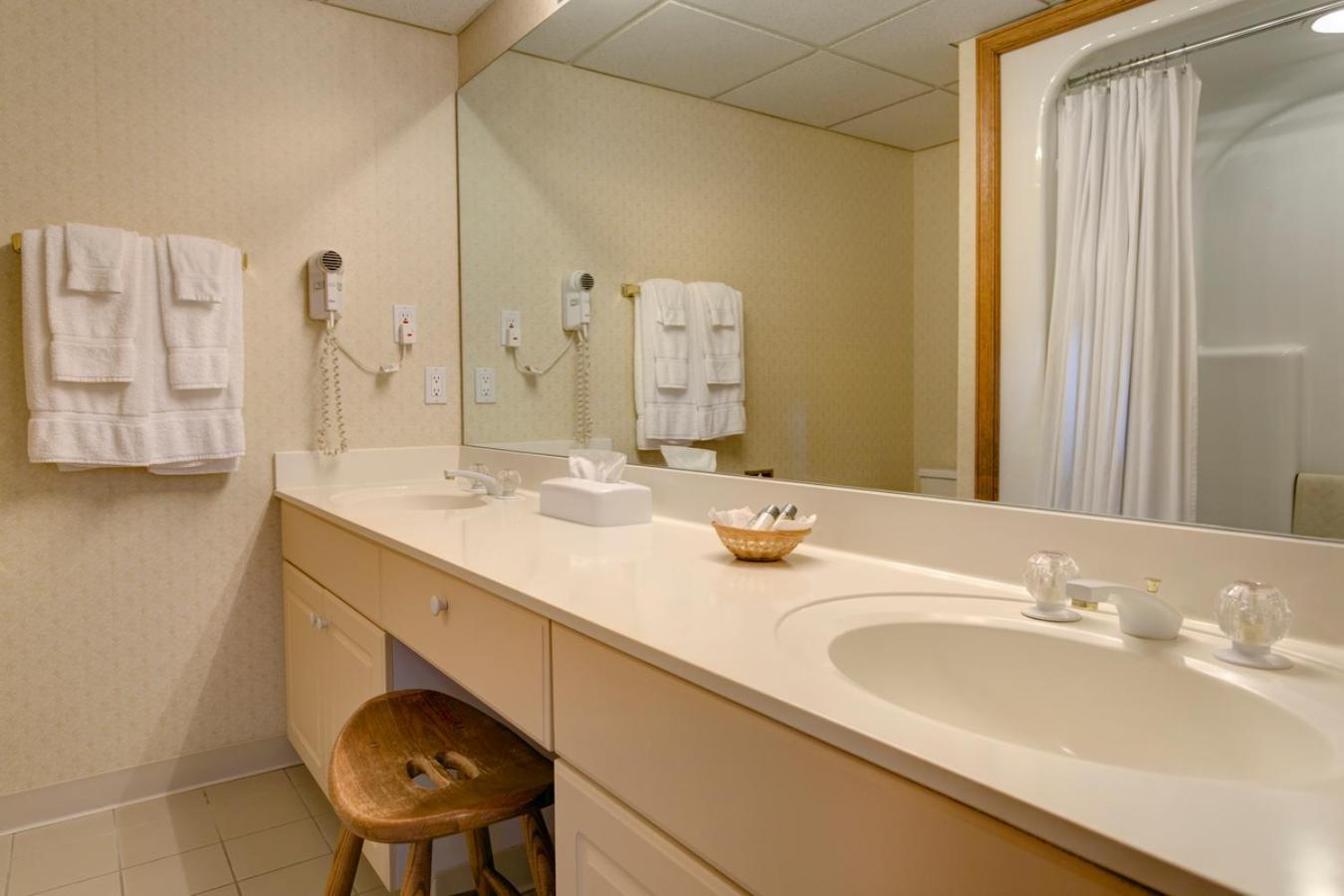Hotel The Highlands At Harbor Springs Habitación foto